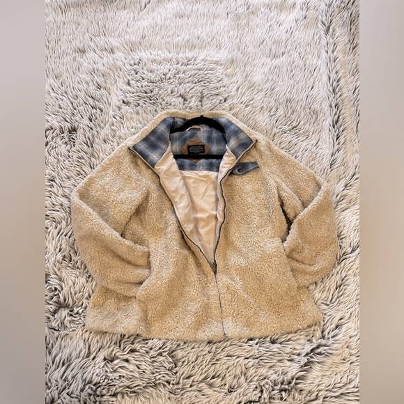 Medium Pendleton fuzzy zip Jacket - Picture 3 of 7